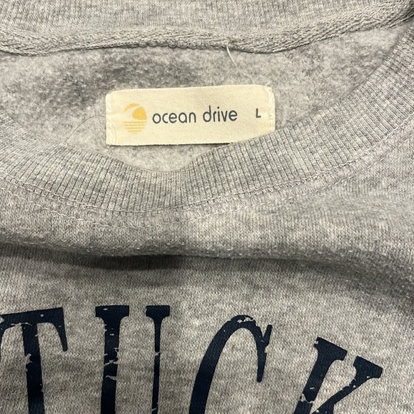 Crewneck sweatshirt - Picture 3 of 4